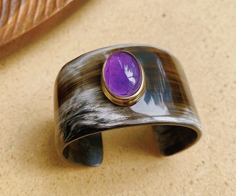 Manchette Gaia — Amethyst